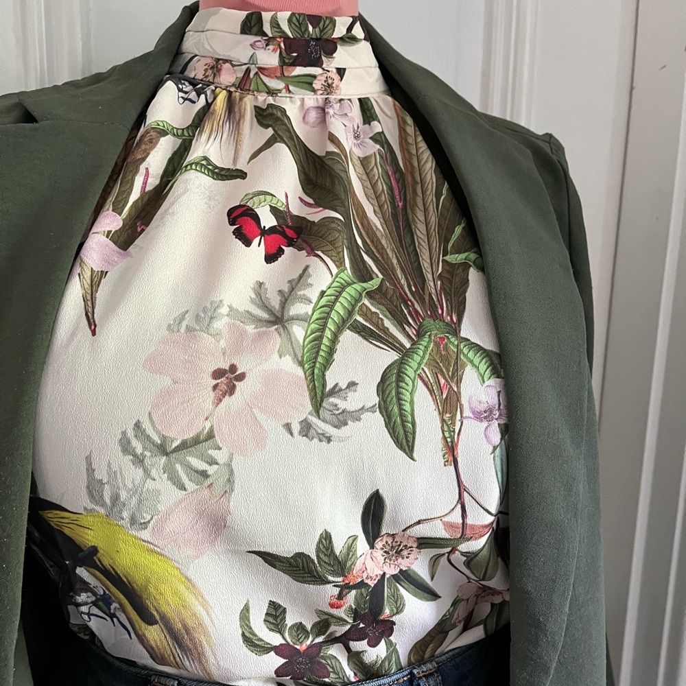 H&M Floral Top sleeveless tropical print